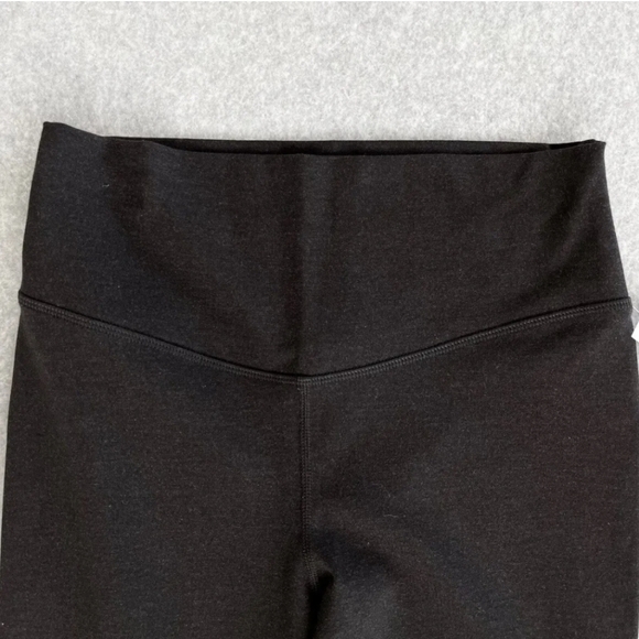 NWT OLD NAVY SLIM BOOT-CUT YOGA PANT - Picture 2 of 6